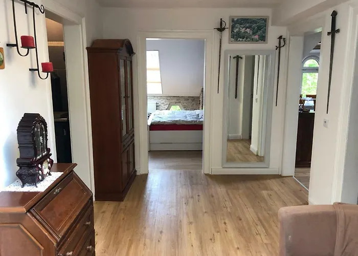 Schoene Dg דירה *